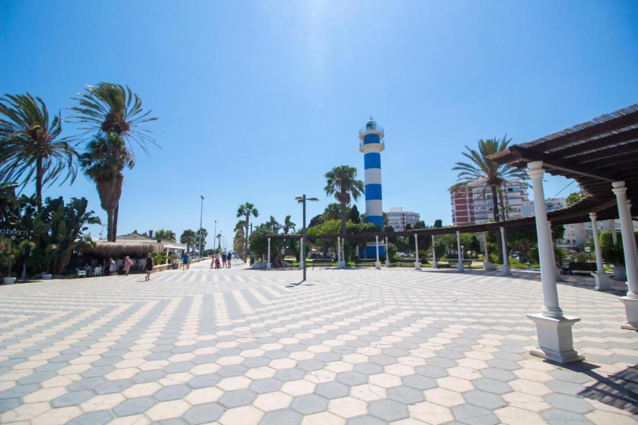 Fabuloso Apartamento A 50M De Playa Centrico Torre Del Mar Bagian luar foto